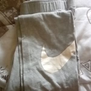 Nike sports leggings